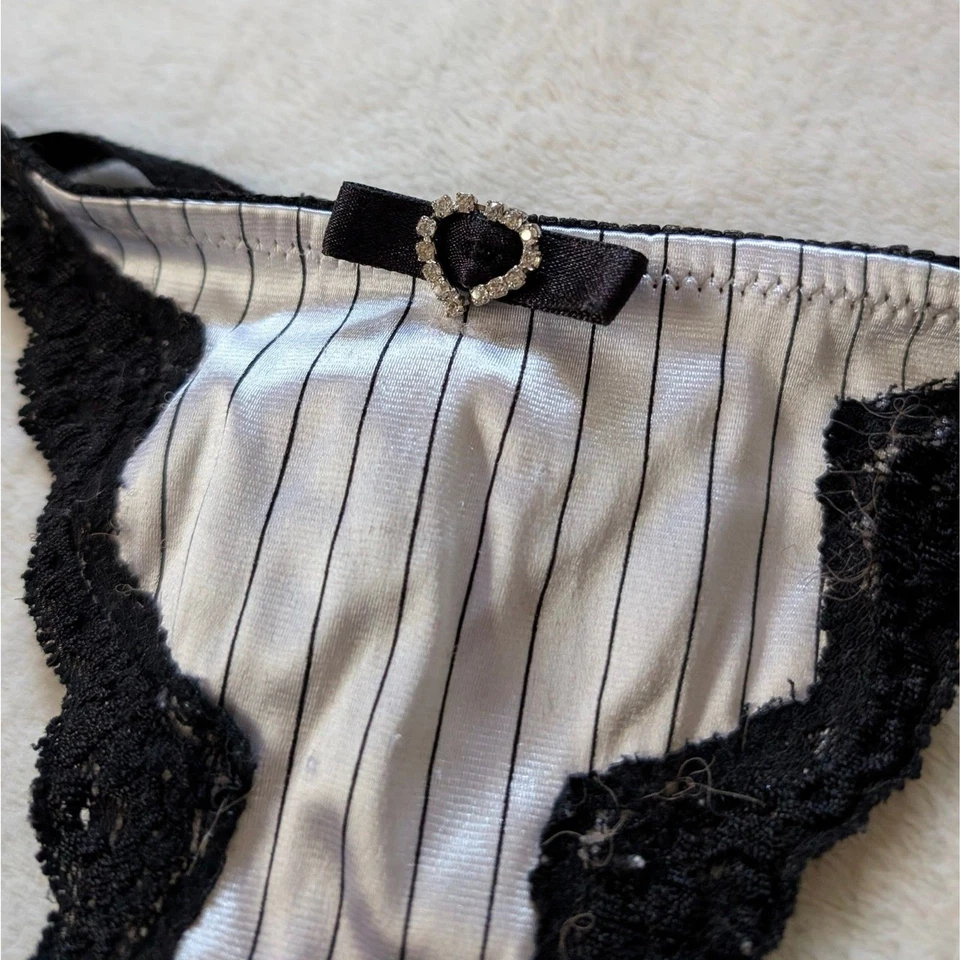 Tanga bragas de encaje satinado con lazo tanga para mujer grandes rosa negro brillante Y2K Foto 2 de 4