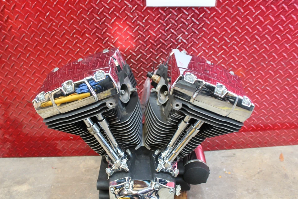 Harley Davidson Street Glide 96 CI 2009 motor FLHX funciona perfectamente bien SG44 Foto 2 de 4