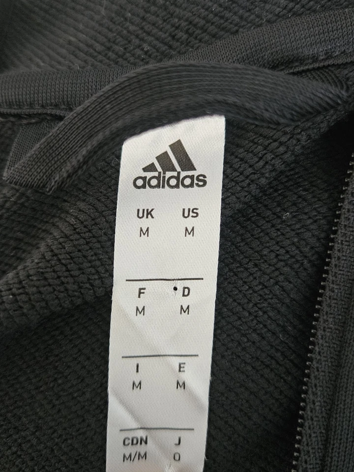 Man Utd 2020-2021 Adidas Hooded Training Top  SIZE M - Image 3 of 4