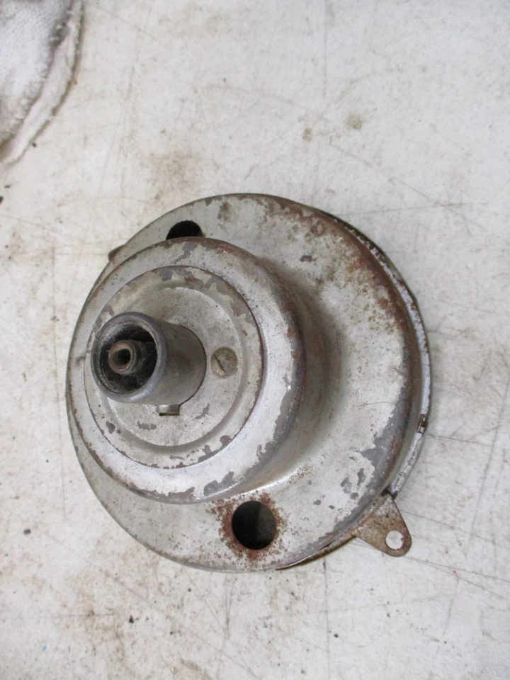 1938 PLYMOUTH SPEEDOMETER Core - Image 3 of 3