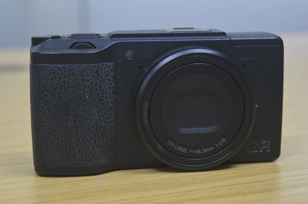 ricoh gr ii 【激レア】 ricoh gr ii 【激レア】 GR II 中古価格比較