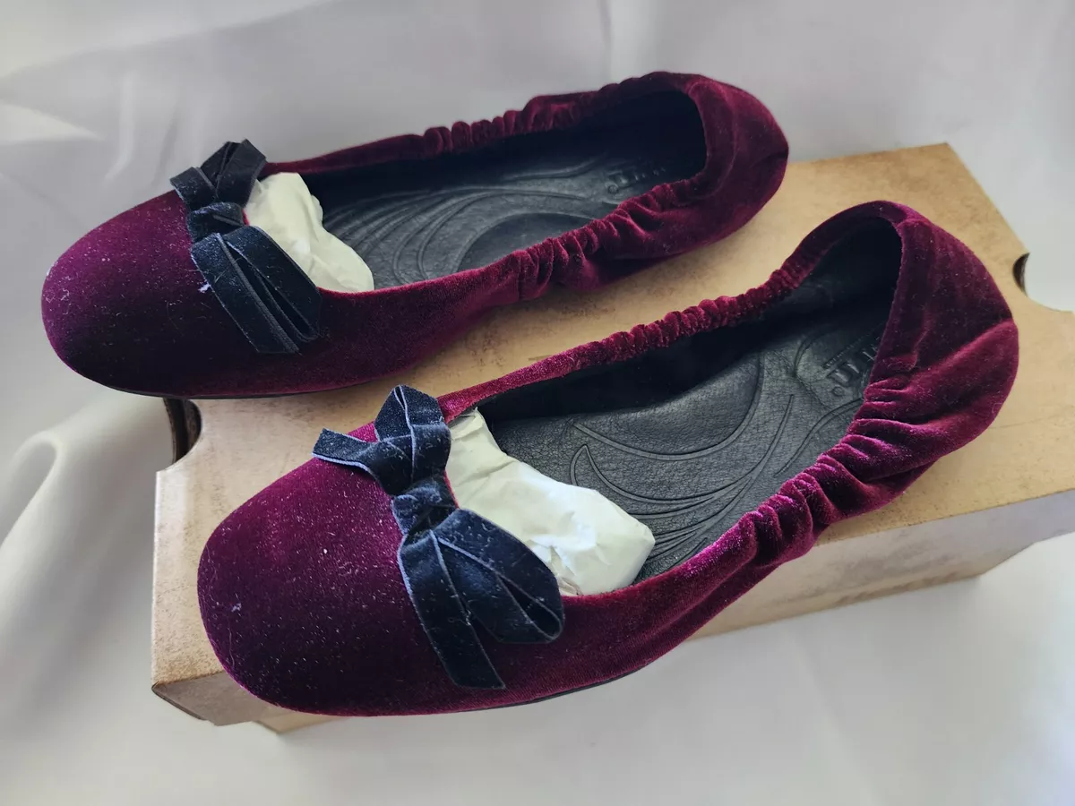 Burgundy velvet flats sale