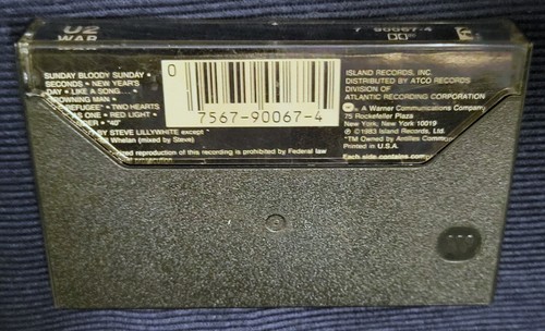 22) U2 - War - Music Cassette Tape - Atlantic Recording - 1983 Island Records - Picture 8 of 10