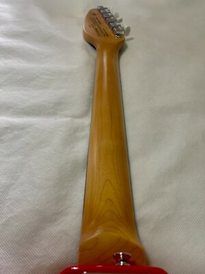 VOX APACHE-1 Early Model Teardrop Type Travel Guitar Salmon Red