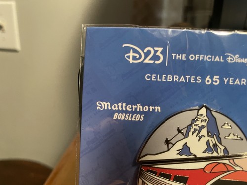D23 Exclusive Matterhorn Bobsleds Disneyland Monorail Submarine Voyage 3 Pin Set - Picture 8 of 10
