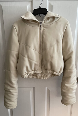 Princess Polly NWOT Beige Michael Cropped Hooded Puffer Jacket