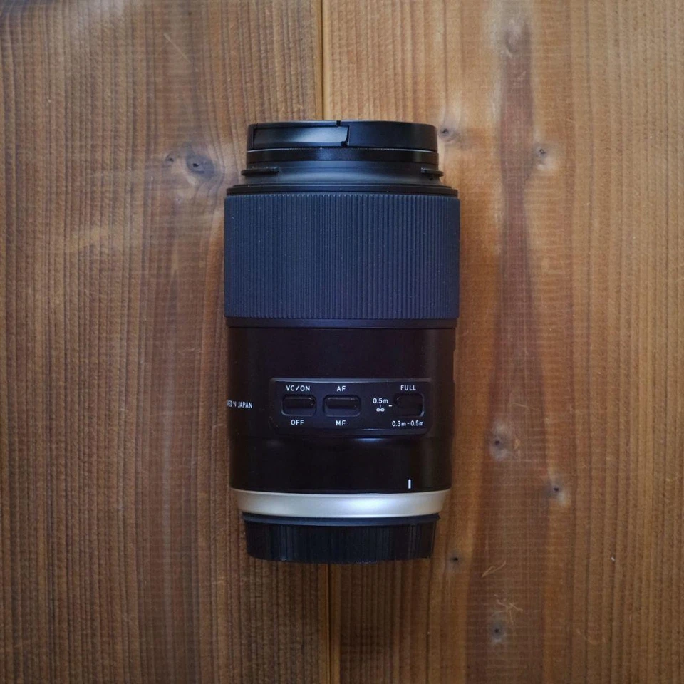 Tamron SP 90mm F2.8 Di Macro 1:1 VC USD Lens AF MF For Canon EF Mount Model F017 - Image 2 of 3