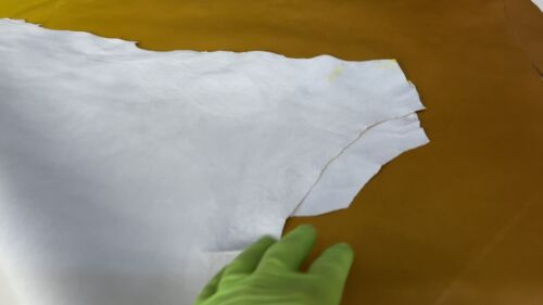 TAN & YELLOW DISTRESSED MANGO YELLOW Soft Lamb leather 2 skins 14sqf 0.7mm B9632 - Video 1 of 1