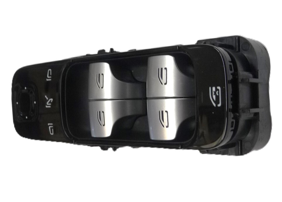 benz $_57.JPG?set_id=8800005007