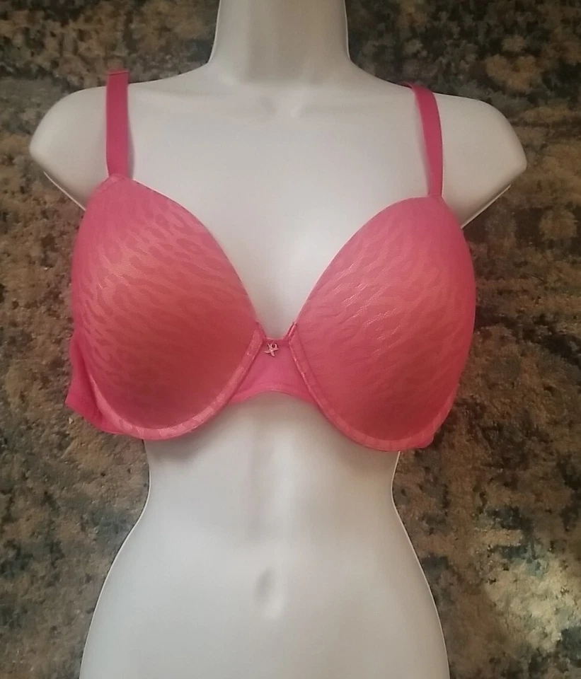 Sujetador Fredericks Of Hollywood Rosa Con Aros Acolchado Push Up Indomable Talla 40C Foto 2 de 4