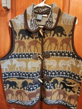Womens Ivy Button Down Vest With Animal Print Size Large 