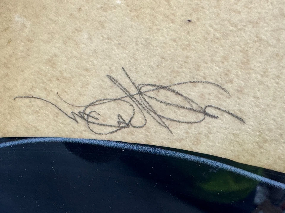 PINTURA DE VIDRIO REVERSO GRANDE DE UNA MUJER ARTE MODERNO FIRMADA ARTE ORIGINAL ILEGIBLE Foto 4 de 4