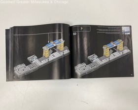 LEGO Architecture London Skyline Collection 21034 Building Set -Open Box