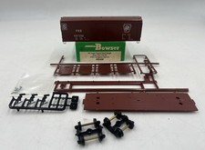 Ho Scale Bowser 55306 Pennsylvania 40  Inset Round Roof Single Door Box Car Kit