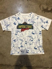 Vintage 1990s Universal Studios Hollywood Woody Woodpecker All Over Print Shirt 