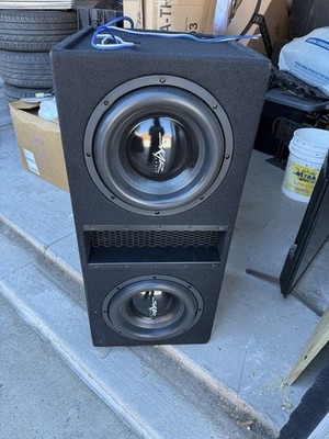 Skar EVL 12-2x12D4 Dual 12 2500 Watt Subwoofer With Skar SKv2-2500.1D Amplifier