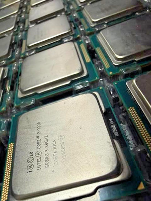 Lot of 21 Intel Core i3-3220 3.30GHz SR0RG CPU Processor