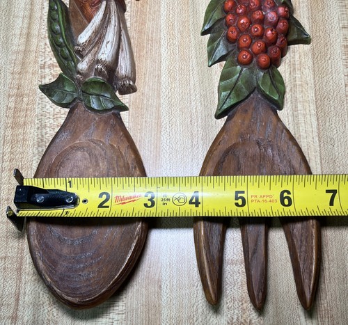 Vintage Syroco Fruit & Vegetable Fork & Spoon Wall Retro Decor ๐ฅ ๐ฅ๐๐ซ๐๐ซ - Picture 13 of 13
