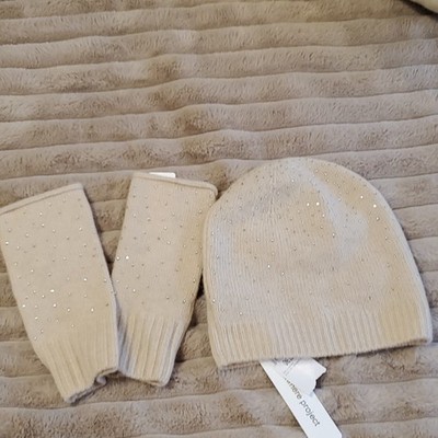 The Cashmere Project Cream Heather Cashmere Fingerless  Rhinestone Glove Set