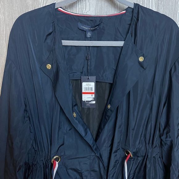 Tommy Hilfiger Global 2 Poncho Raincoat in Navy Size XS NWT. thumbnail 7