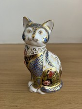 Royal Crown Derby Paperweight- Fireside Cat - Limited Edition- Gold Stopper
