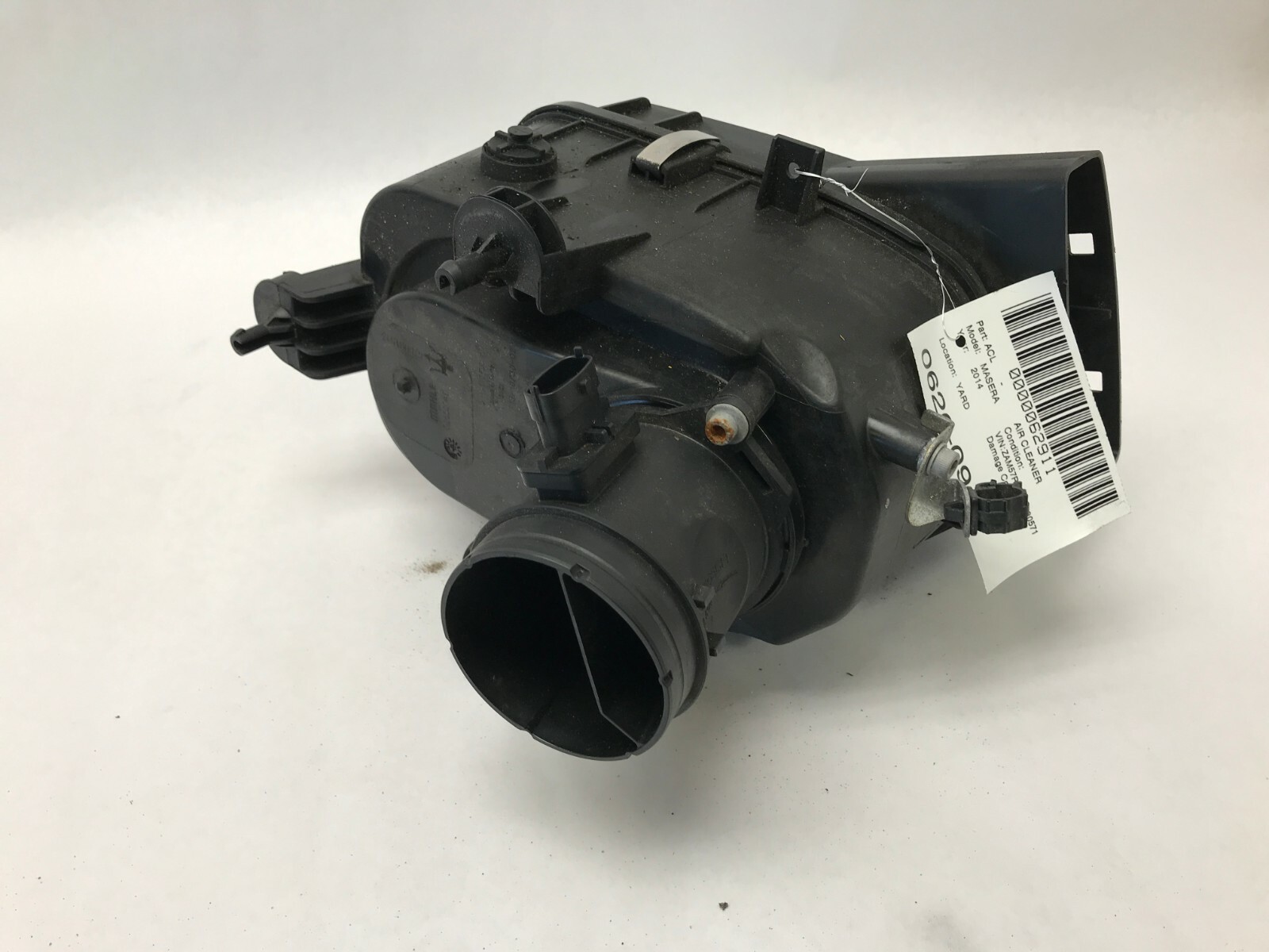 14-20 MASERATI GHIBLI AIR INTAKE MASS AIRFLOW SENSOR BOX RIGHT PASS SIDE OEM OE 