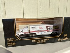 1994 Racing Champions Kenny Wallace 8 TIC 1/87 Die Cast Transporter