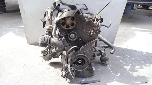 068117021B Ölkühler für AUDI A4 BERLINA (B5) 1.9 TDI 1998 3463342 - Afbeelding 5 van 10