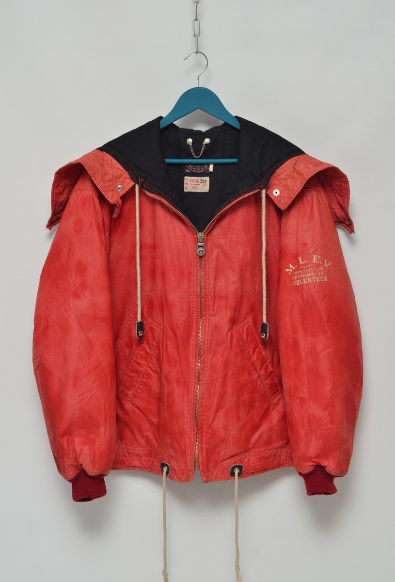 DIESEL ディーゼル　90'sメンズヴィンテージベスト DIESEL Vintage VERY RARE Men's Red Vest Survival Full Zip