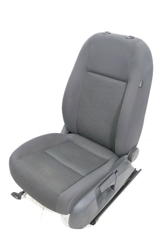 VW Golf 5 1K auch Plus 5M Sitz vorne links Fahrersitz
