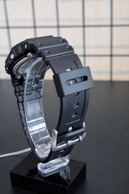 Casio DW 5600UBB 1ER G SHOCK Digital Watch Black Authentic Rare