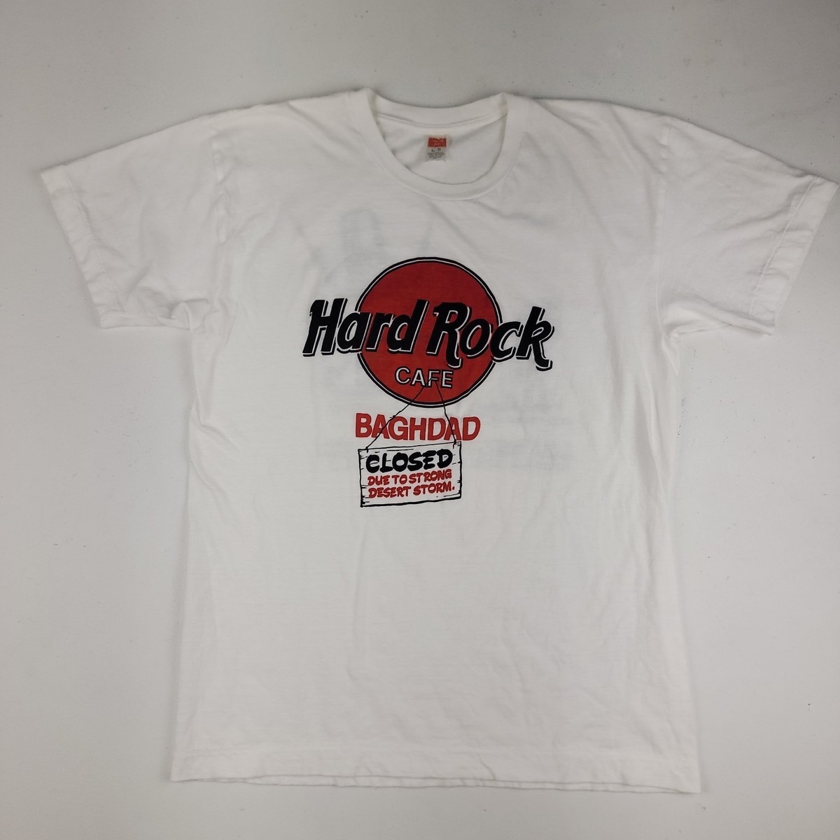 CHRISTIAN DIOR VTG Hard Rock Cafe Baghdad Desert Storm