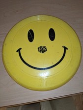 Vtg Smiley Face Frisbee Yellow/Black SmileWHAM-O c.1980 MADE N SAN FRANCISCO,CA.