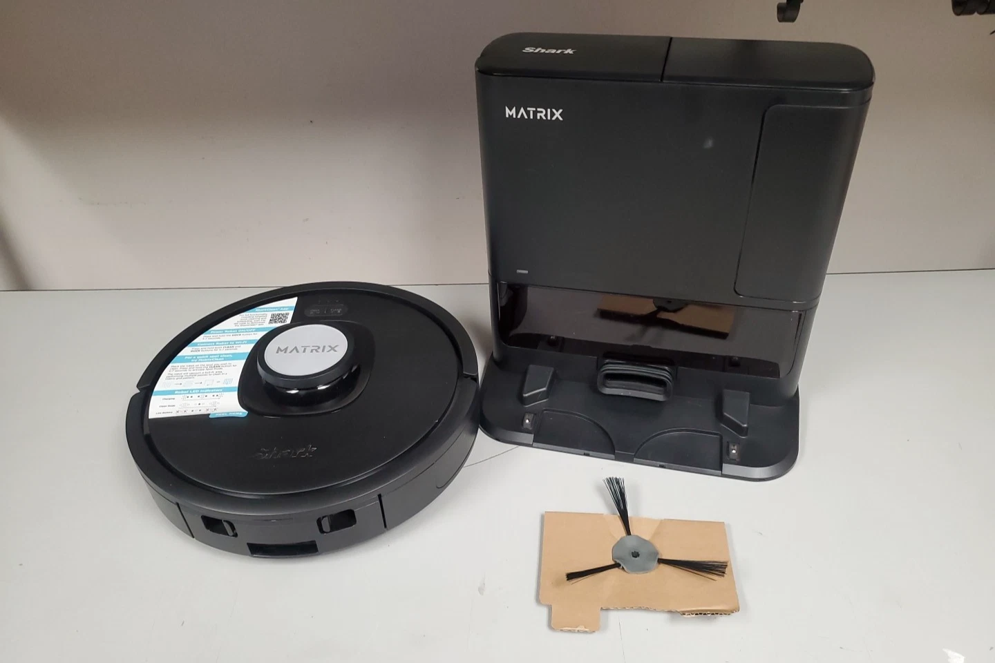 Shark Matrix Self Emptying 13.39 in. Robot Vacuum w/ Smart Navigation/Self-Clean