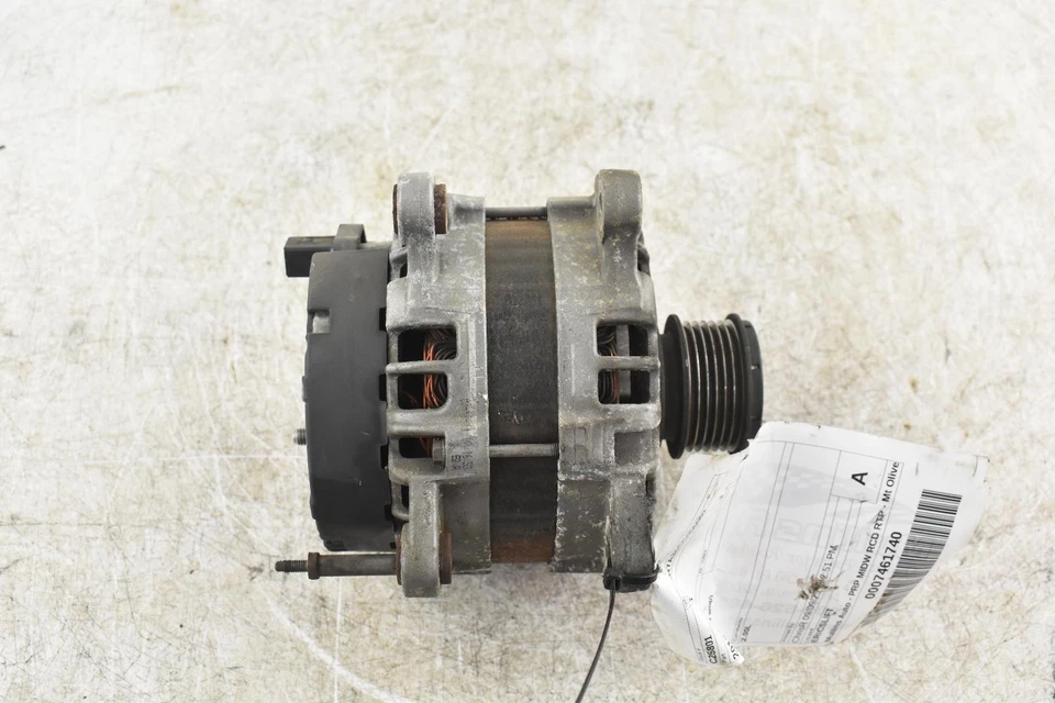 Alternador usado compatible con: Volkswagen Passat 2012 2,0 L 180 amperios grado A Foto 3 de 4