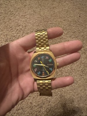 Nixon Grateful Dead Time Teller Watch A1341-1313-00. Rare. Dancing