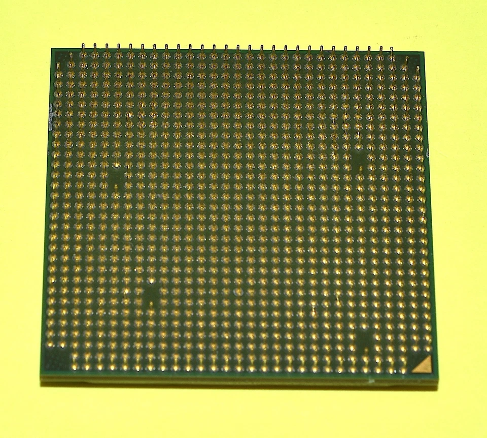 AMD Sempron 3200+ 1.8 gHz Processor *Used, Working* SDA3200DIO3BW - Image 2 of 2