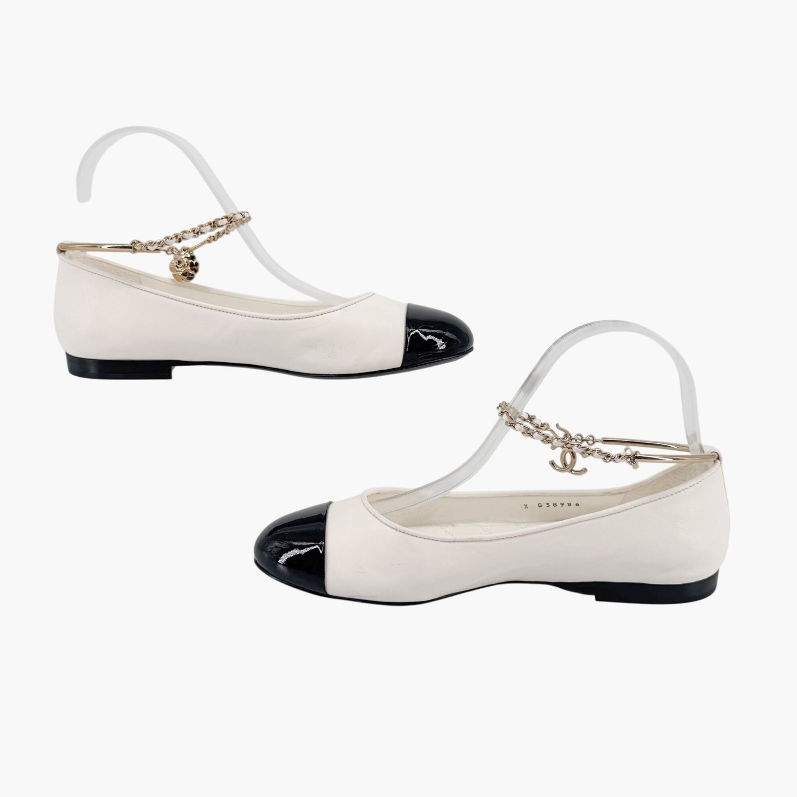 Chanel CC Camellia Ankle Chain White Cap Toe Ballet Flats Size 37.5 US 6.5-7 thumbnail 9