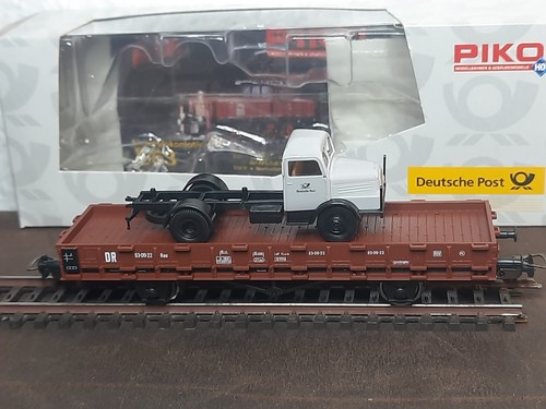 Piko H0 95478 Rungenwagen Rmmso63 der Deutschen Reichsbahn m. LKW "Post" in OVP  | Zustand: Neu