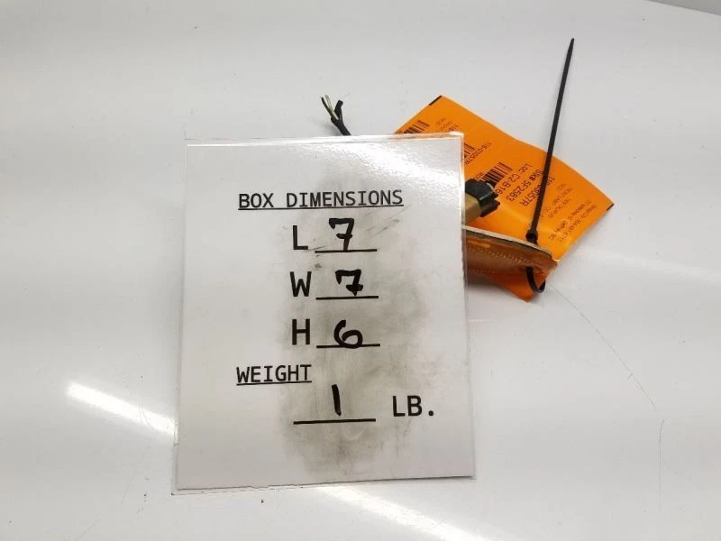 Marcador lateral de esquina/luz de estacionamiento para pasajeros compatible con 96-99 SABLE 6567 Foto 4 de 4