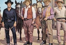 LORNE GREENE MICHAEL LANDON BONANZA 1959 VINTAGE POSTCARD CP #1