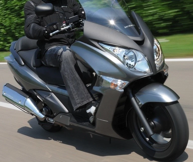 PARABREZZA HONDA SW T400 - SW T600  cod.23151 paravento 4 mm - Immagine 3 di 3