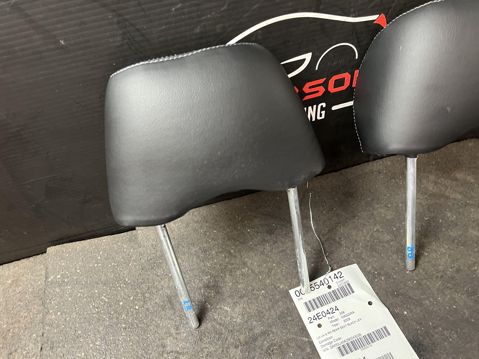 08-12 MASERATI GRANTURISMO REAR LEFT & RIGHT SEAT BLACK LEATHER HEADRESTS