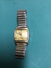 Elgin Mens 10k GF Watch Vintage 1945 Blue Steel Hands Horn Lugs. Working!!!