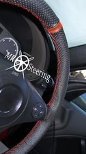 Für Mazda RX8 Perforierte Lederlenkradabdeckung 2003-2012 + Dunkelrote Schnalle