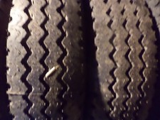 2 PNEUS RECHAPES 195/70 x 15 C camionnette neufs