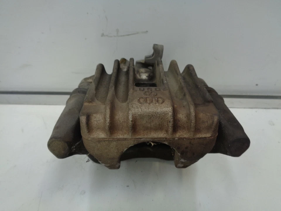 Оригинальный суппорт заднего левого бокового тормоза со стороны водителя для Volkswagen Beetle 2000-2010 годов выпуска AK2001113 - Изображение 2 из 4