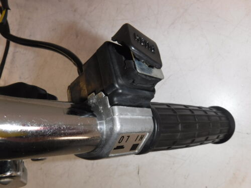 1974 Yamaha sl433 HANDLEBARS STEERING CONTROLS CABLES SWITCHES - Picture 6 of 10