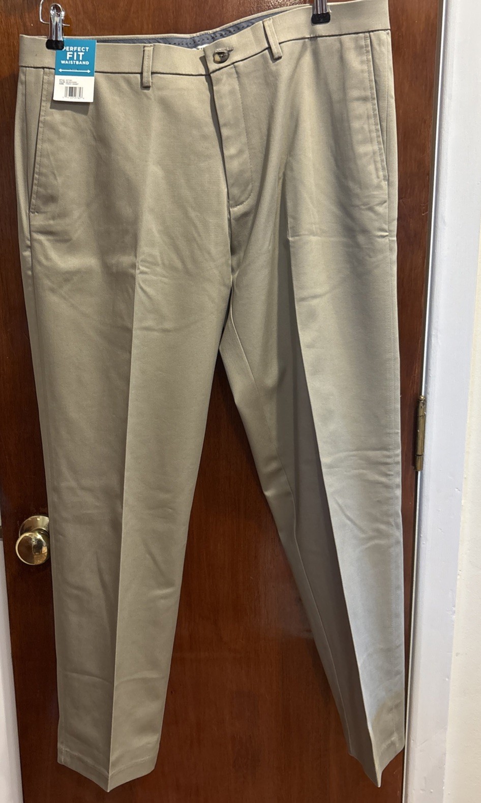 Haggar Men's Khaki Perfect Fit Stretch Waistband No Iron Pants 36 X 30 NWT