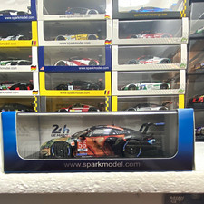 Spark Porsche 2019 911 RSR Le Mans Team Project 1 LMGTE Am Win 1:43 Case